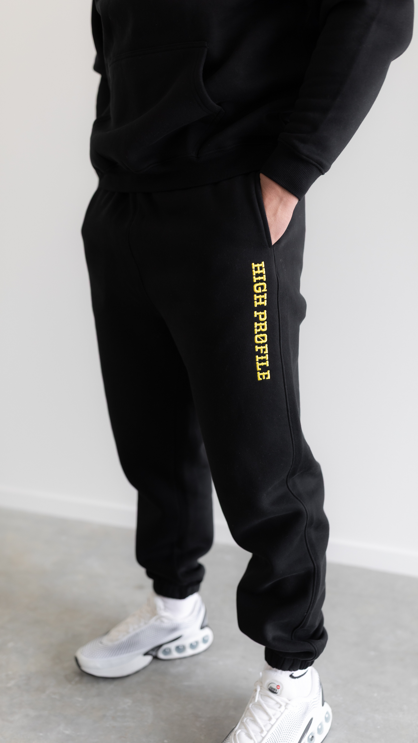 CAUTION SET